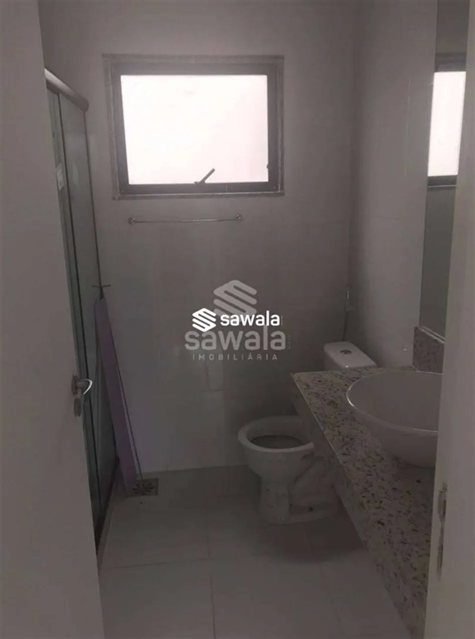 Unfurnished apartment with 3 bedrooms and 172 m² — photo 5