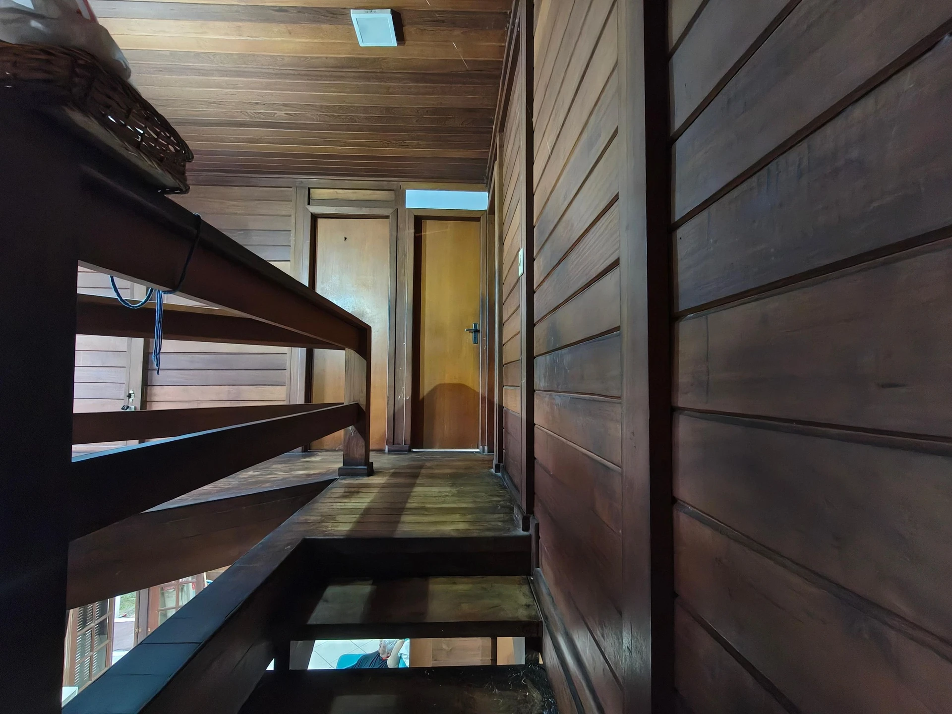 3-bedroom house with a walk-in closet in Rio de Janeiro — photo 53