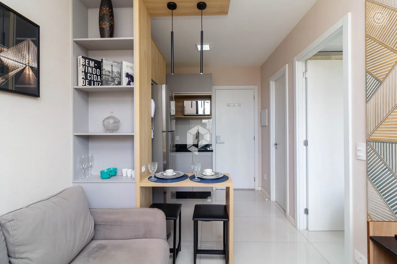 1-bedroom apartment with an open-plan kitchen — photo 7