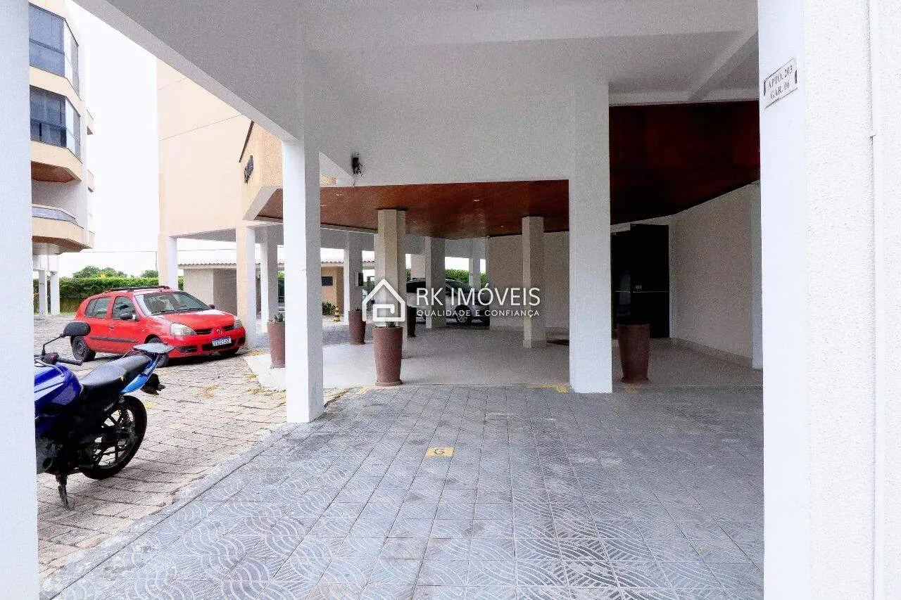 Rental apartment with 3 bedrooms and a balcony — photo 33