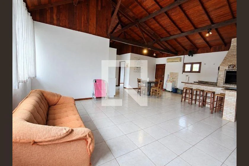 Furnished house, 270 m², with a grill on the balcony — photo 5