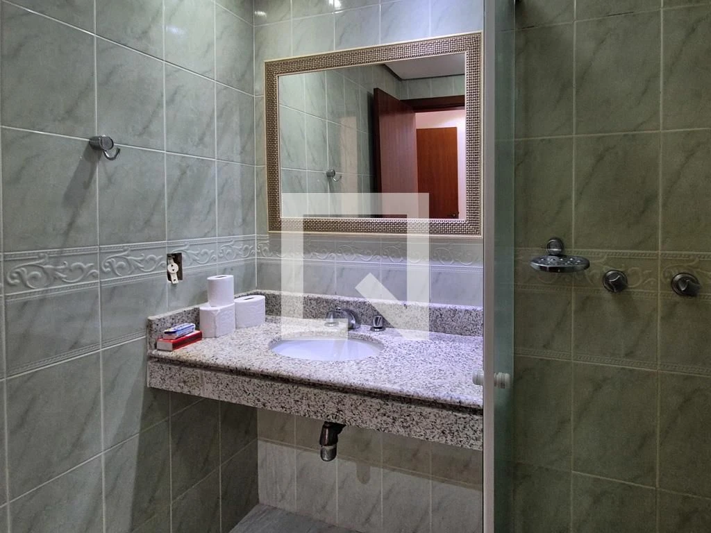 3-bedroom apartment with a balcony and 3 bathrooms — photo 40