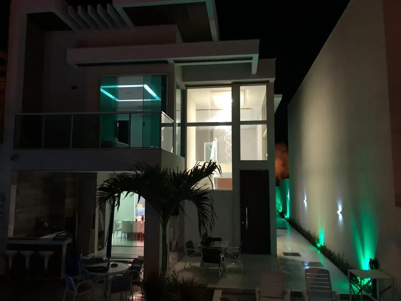 Furnished house with 4 suites and 5 bathrooms, 434 m² — photo 5