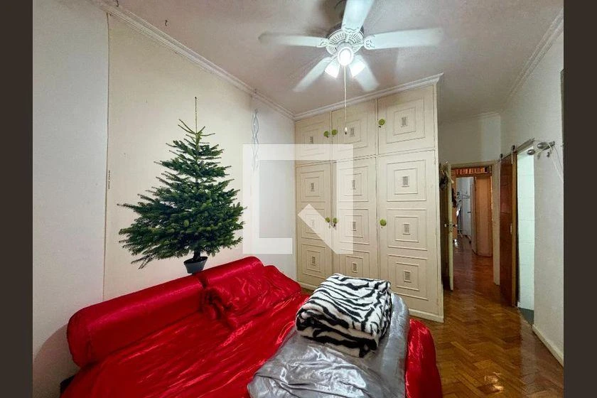 Apartamento amueblado con 3 dormitorios y cocina cerrada — photo 24