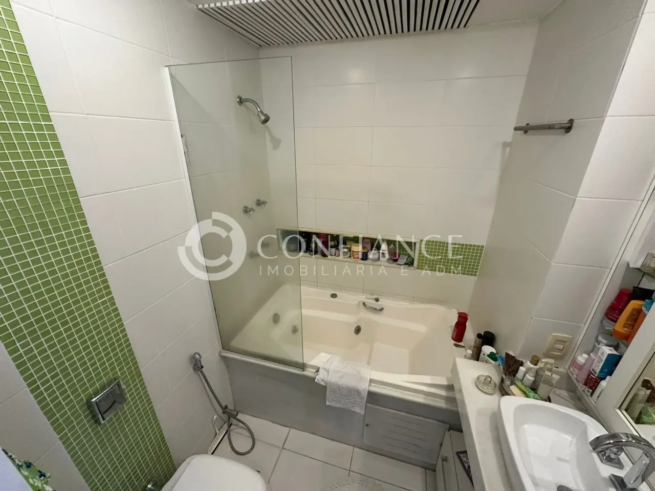 Furnished apartment with a real desk and 3 bedrooms — photo 10