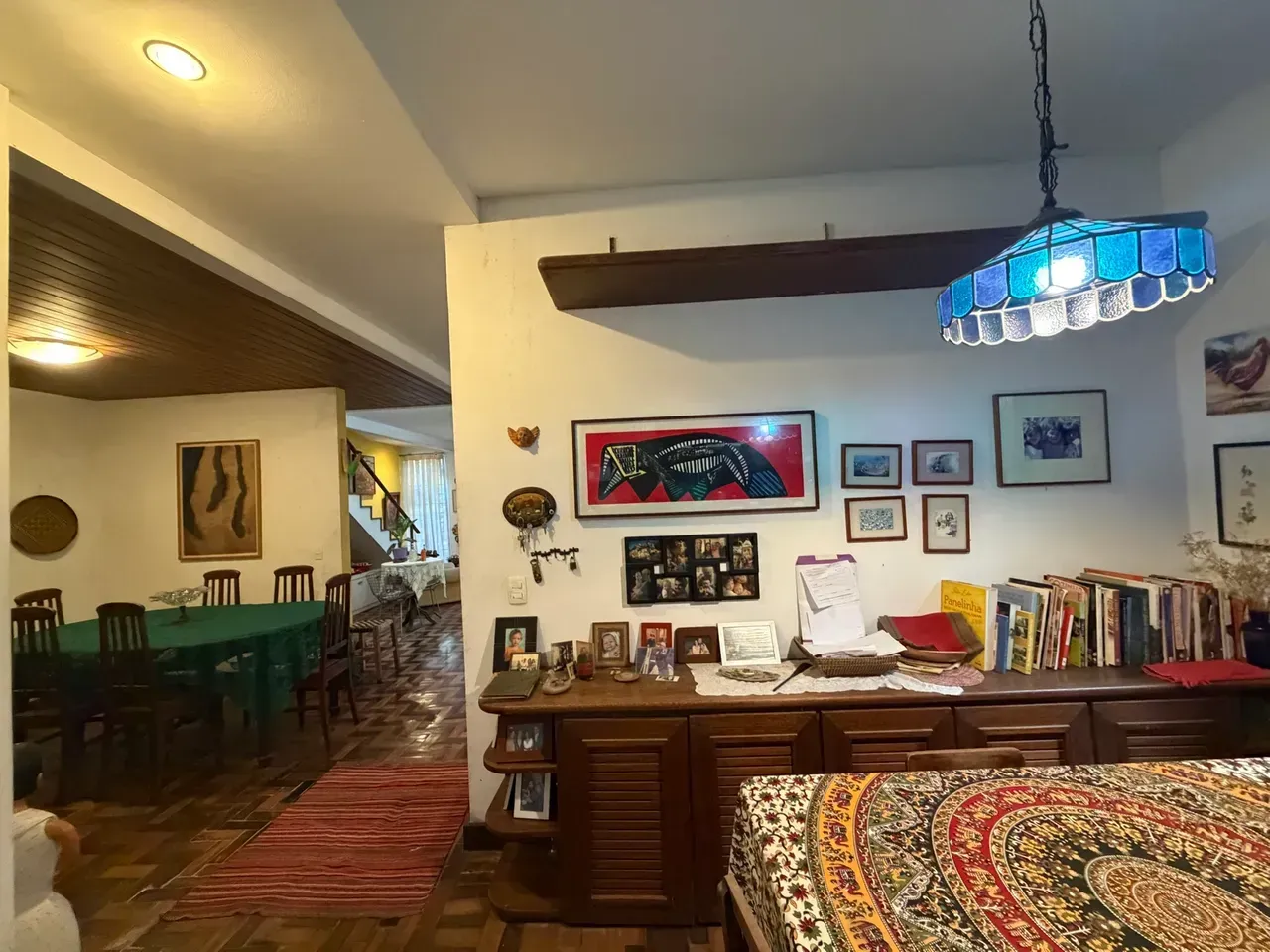 Furnished house with a balcony and 5 bedrooms overall — photo 18