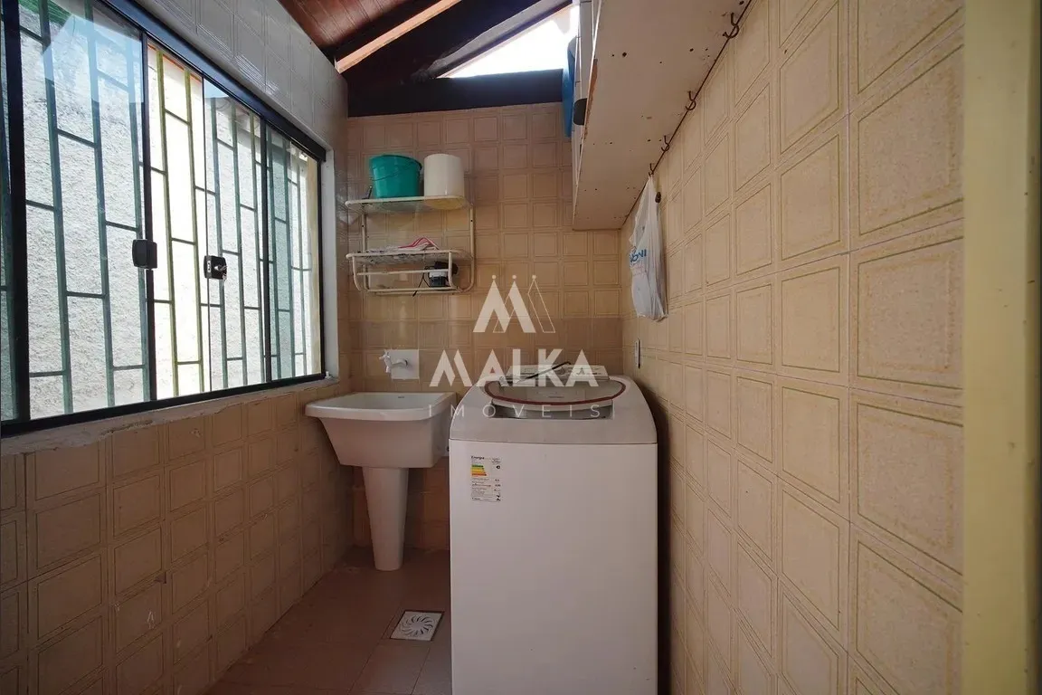 4-bedroom house with a water view in Florianópolis — photo 6