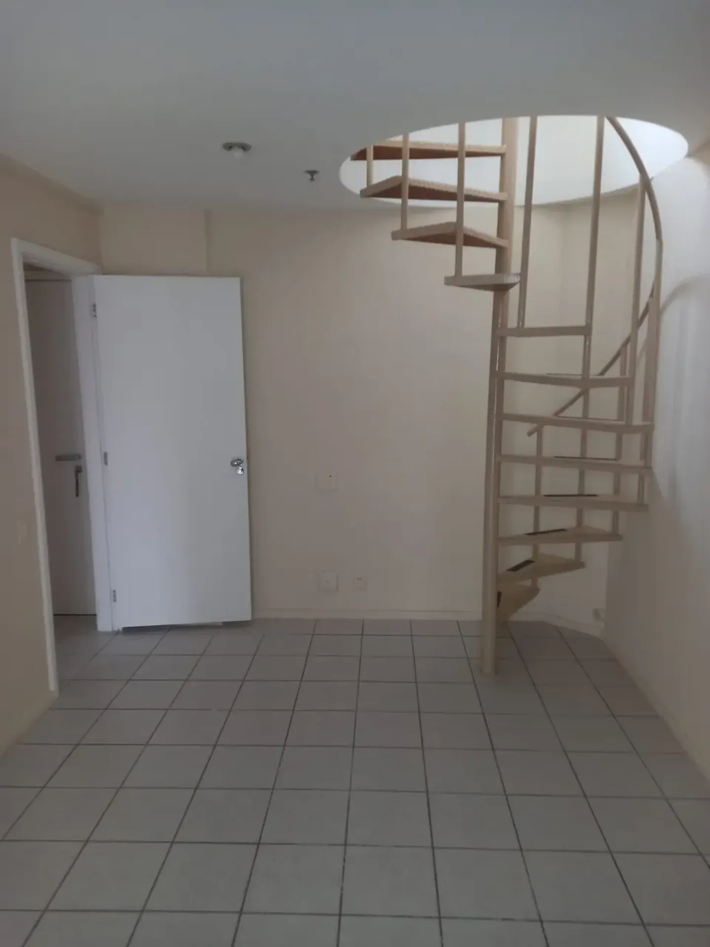 2-bedroom apartment with a home office — photo 20