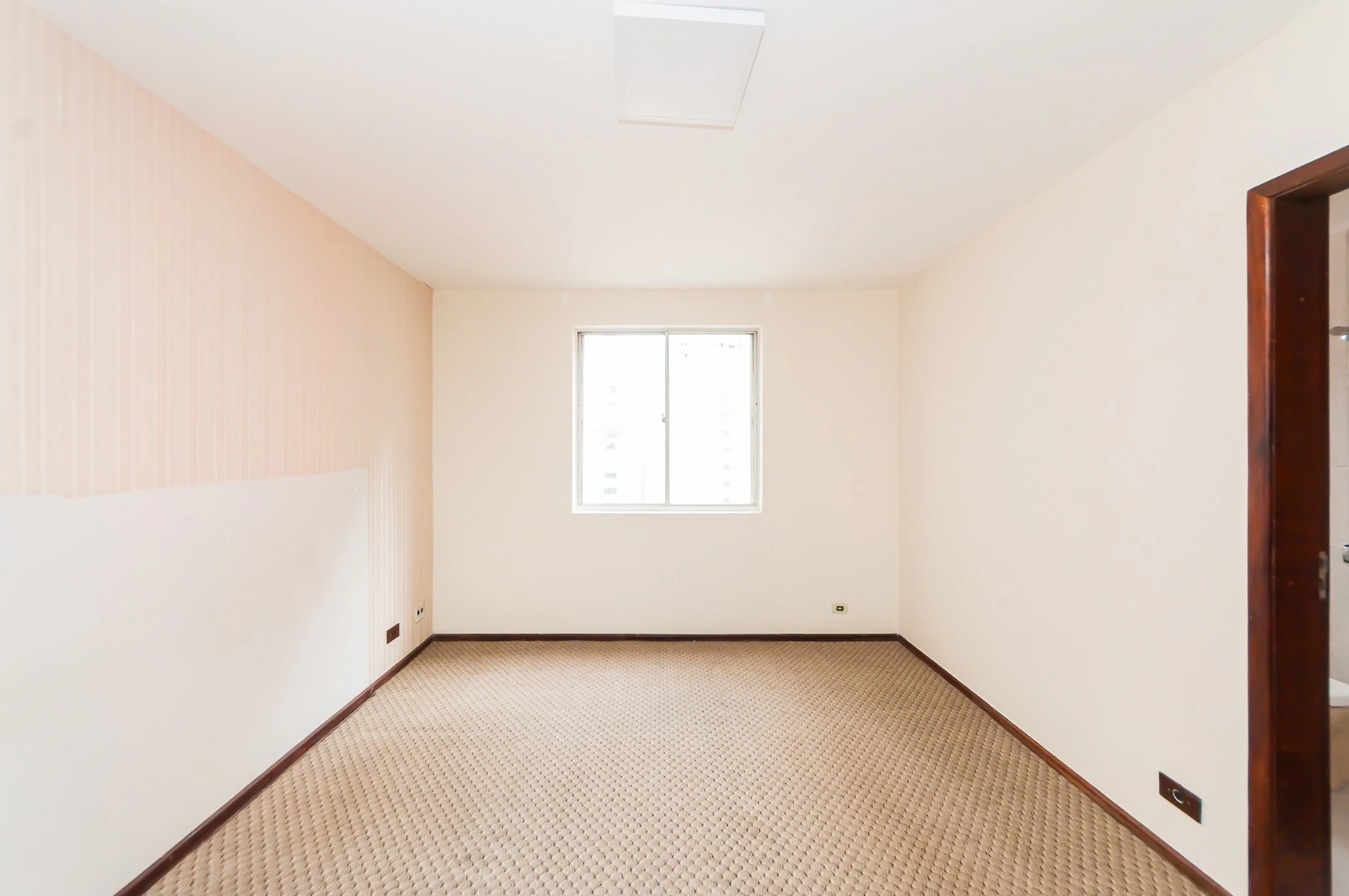 3-bedroom apartment with a home office in Curitiba — photo 8