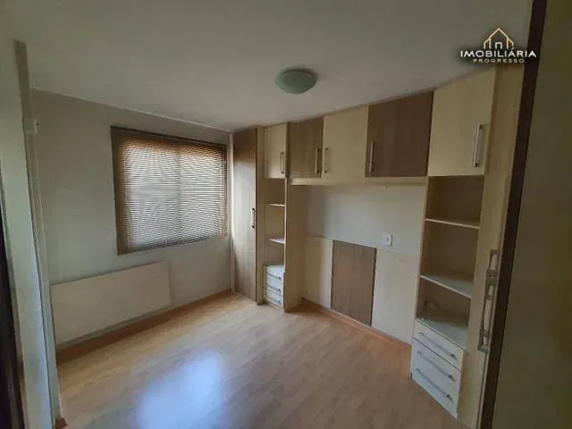 Home office in a 2-bedroom apartment, 49 m² — photo 3