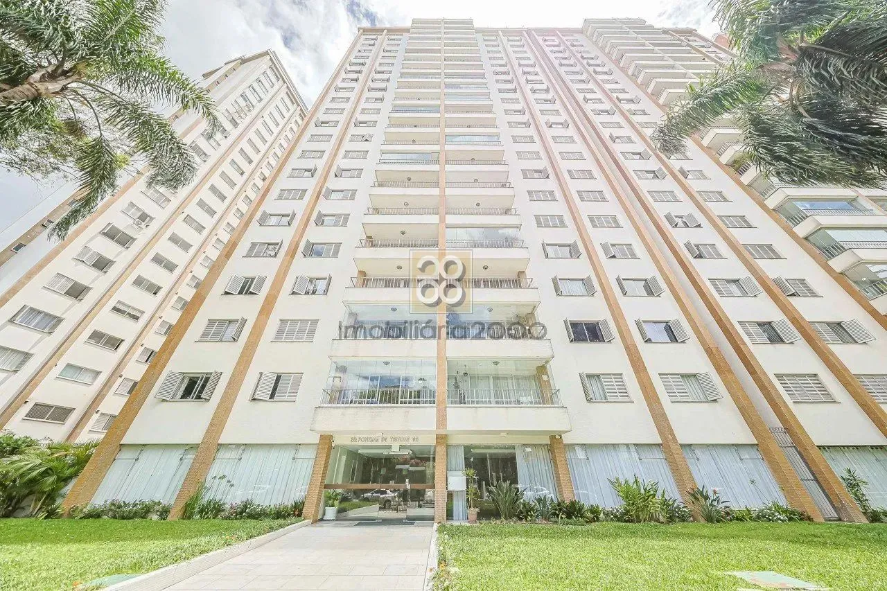 178 m² apartment with 3 bedrooms and 1 parking space