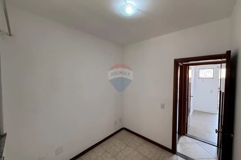 Apartamento sem mobília com 93 m² e 3 quartos — photo 15