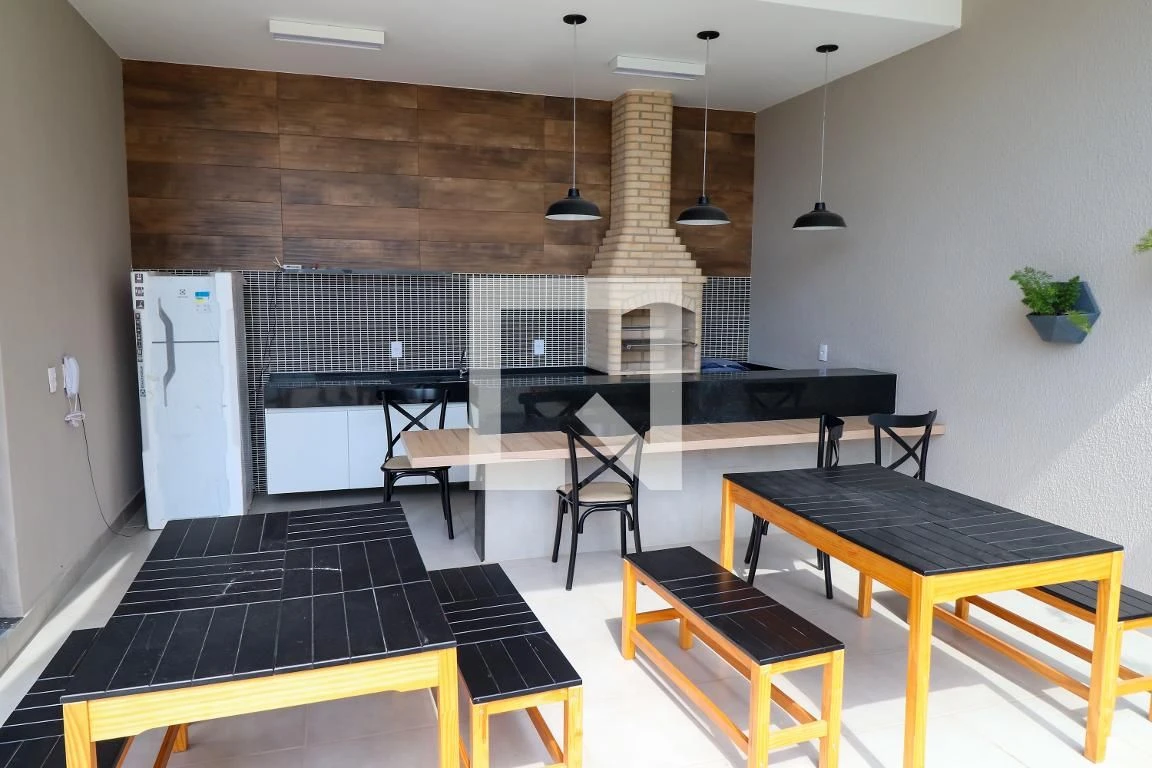 Furnished apartment, 50 m², with a glass-enclosed balcony — photo 39