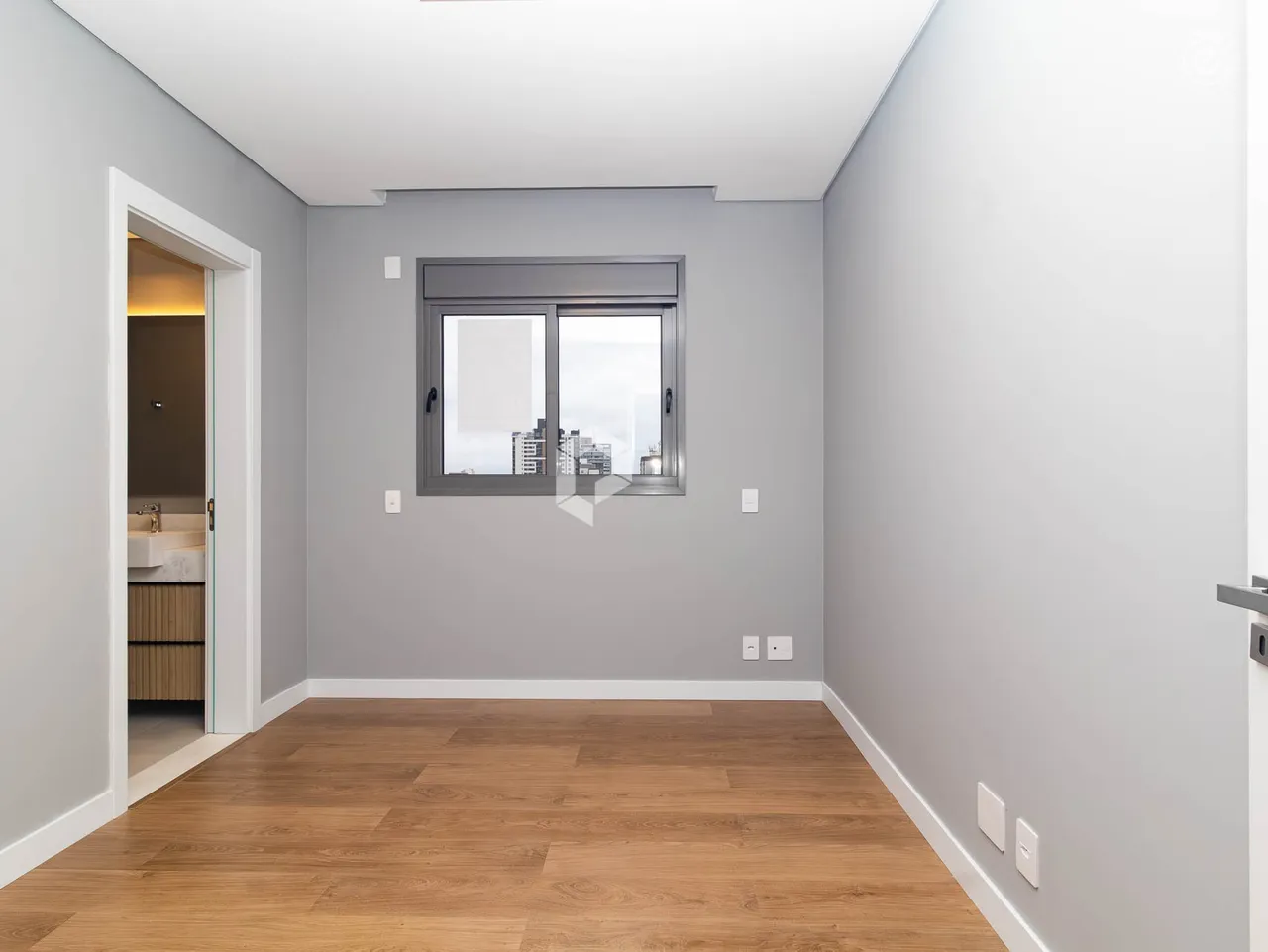 3-bedroom apartment with 4 bathrooms and 2 parking — photo 19