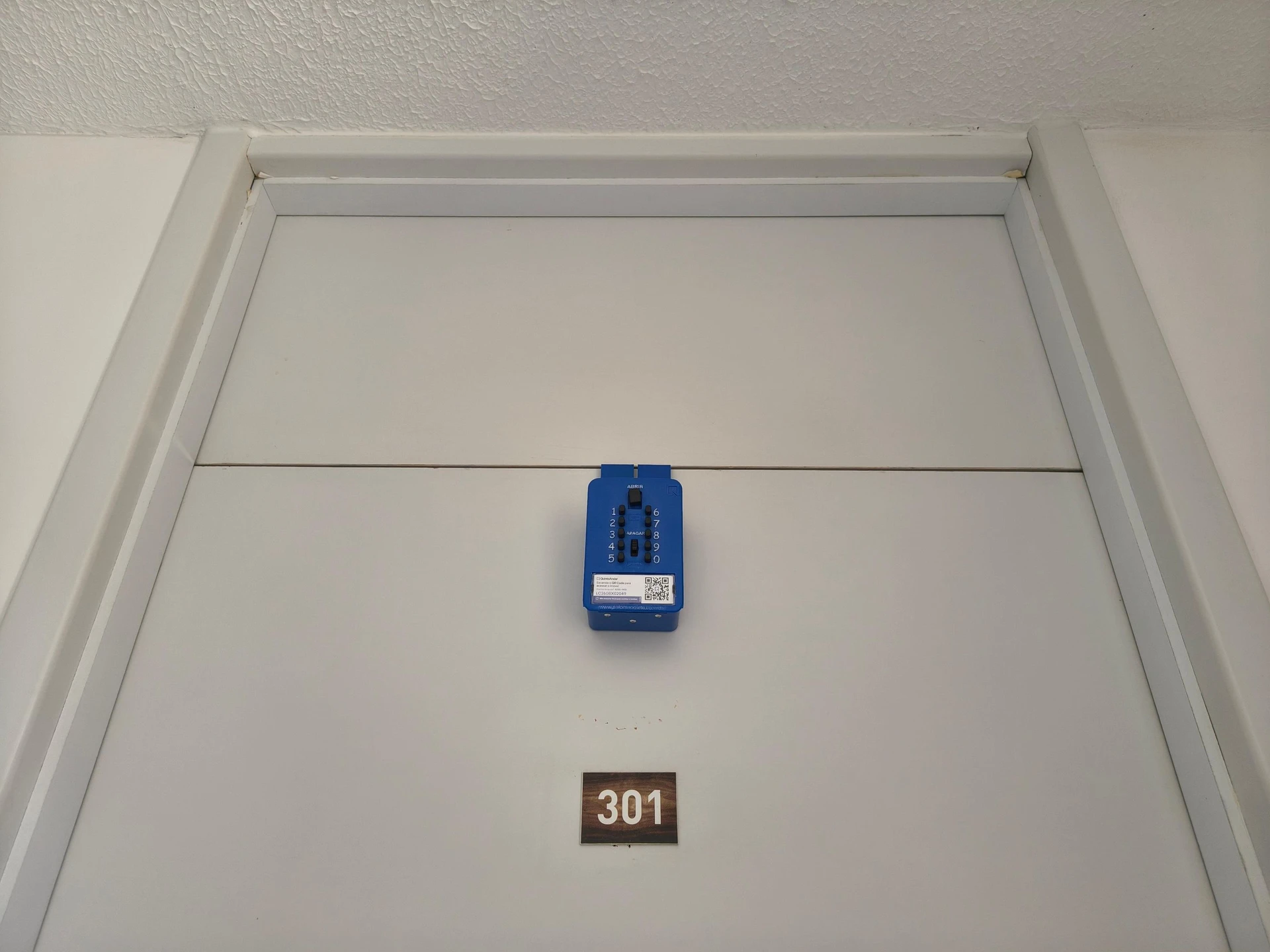Apartamento de 2 quartos em condomínio com piscina — photo 29