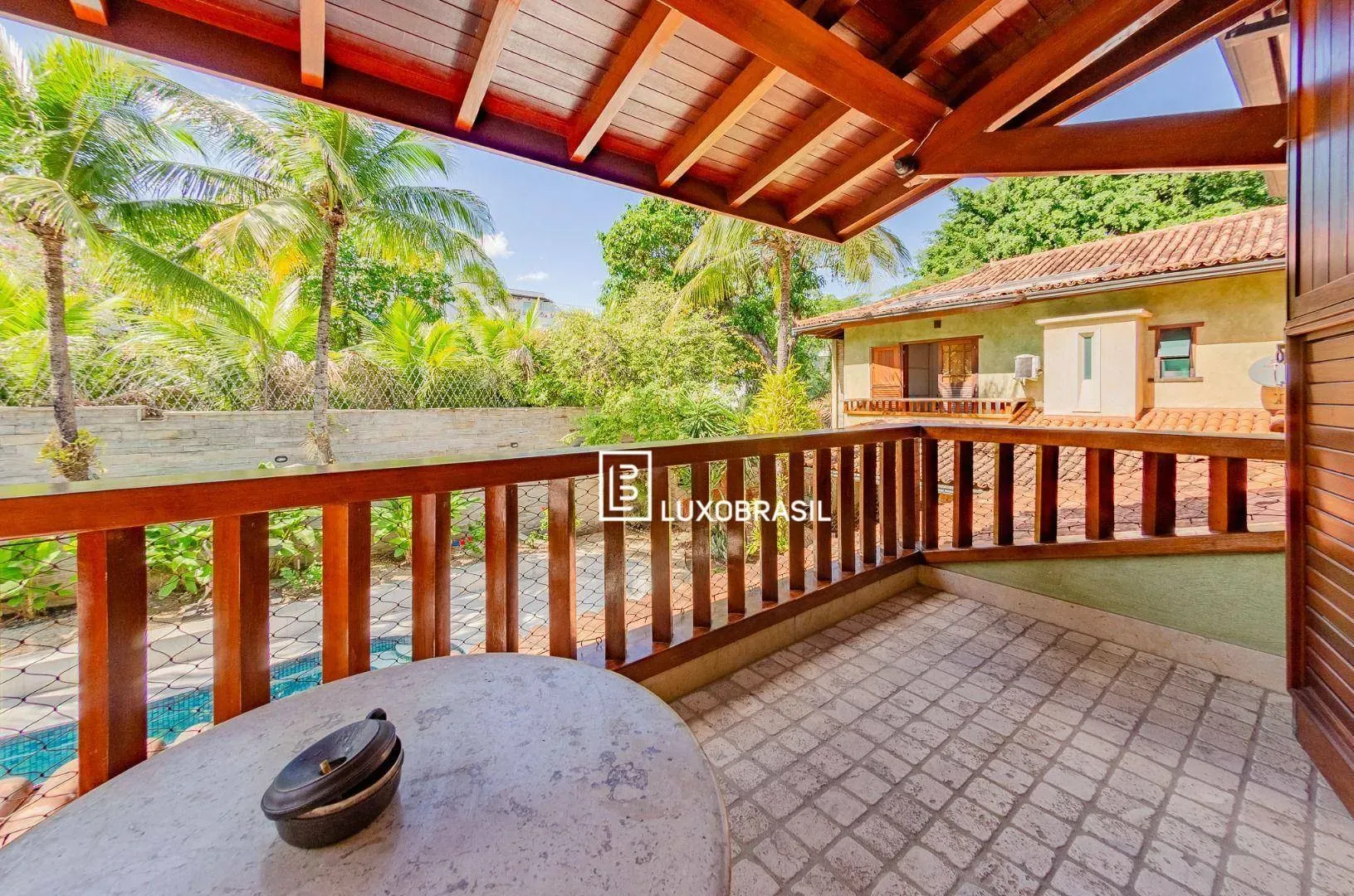 Furnished house with 6 en-suite bedrooms and 9 parking — photo 42