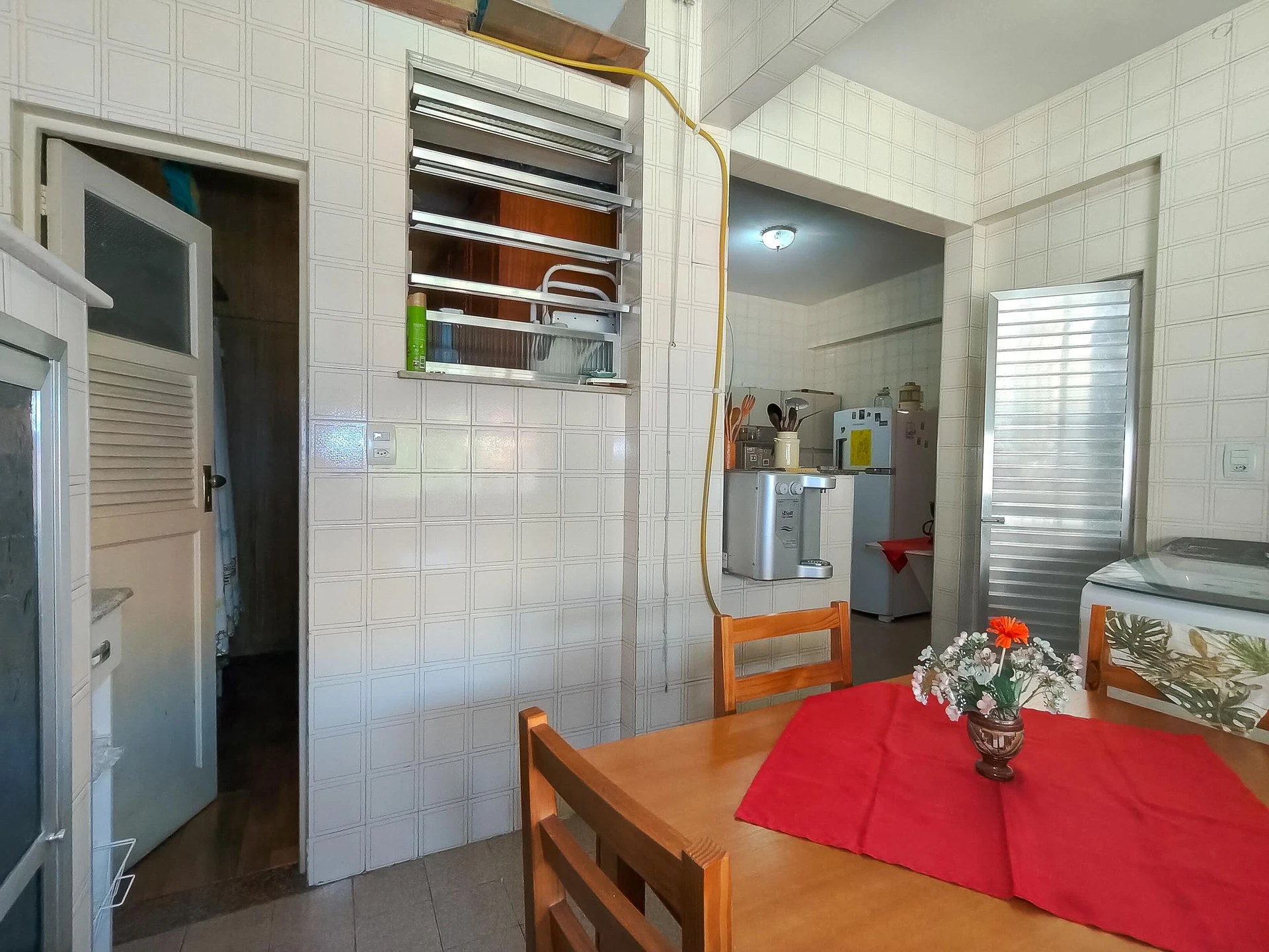 Furnished 3-bedroom apartment with 2 bathrooms — photo 43