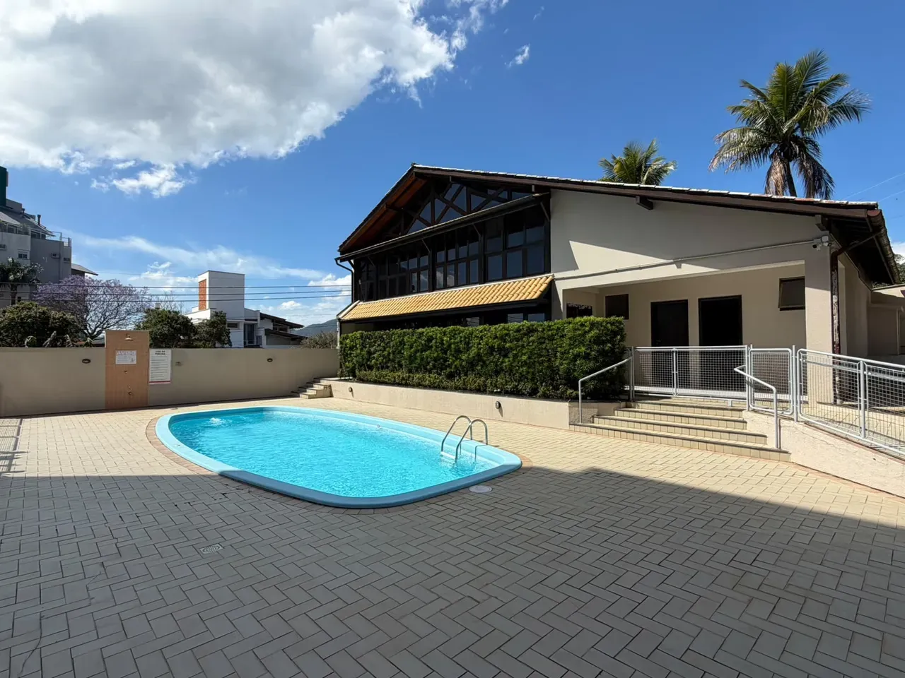Private BBQ in a 3-bedroom apartment, 100 m² — photo 9