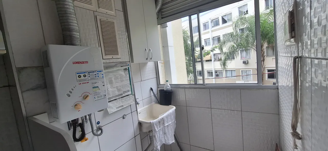 Apartment with 2 bedrooms and an open-plan kitchen — photo 4