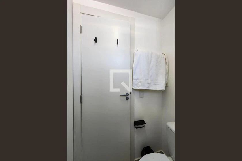 Apartamento de 1 dormitorio de 36 m² con rincón de cocina — photo 35