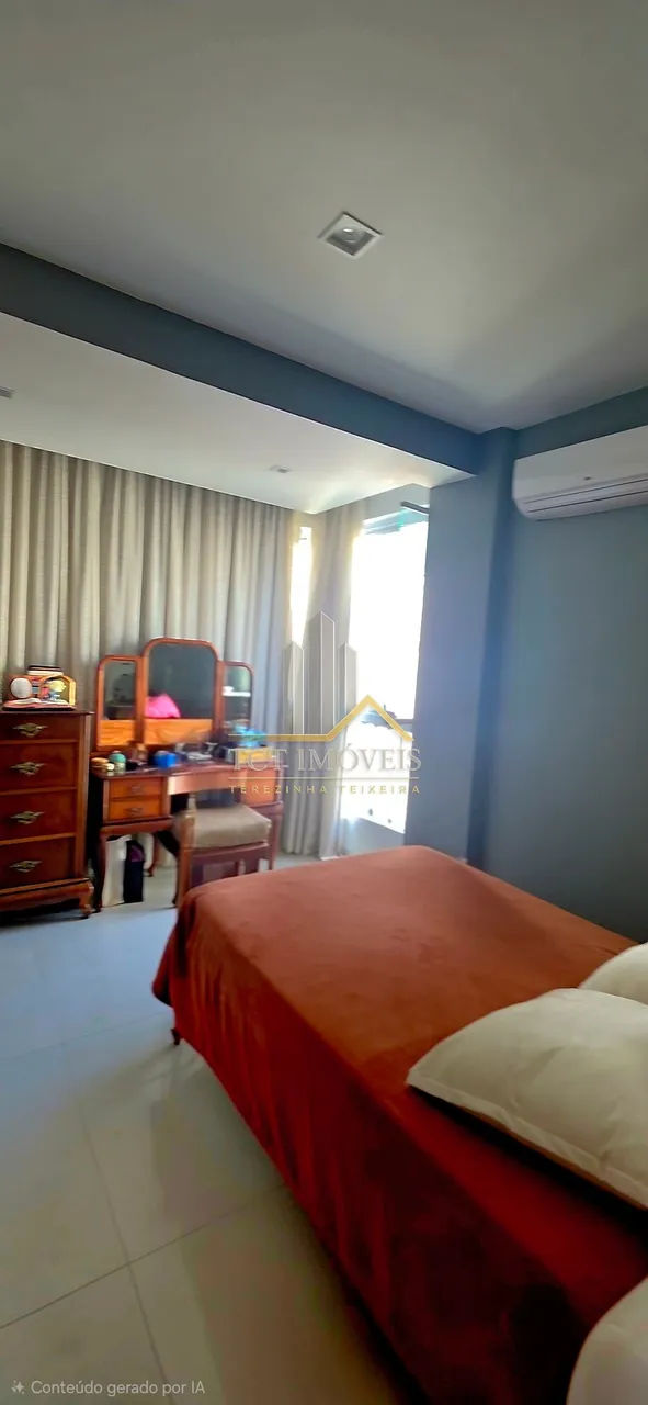 4-bedroom apartment with open-plan kitchen to the living area — photo 2