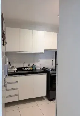 Furnished apartment with 2 bedrooms and 80 m² — photo 2