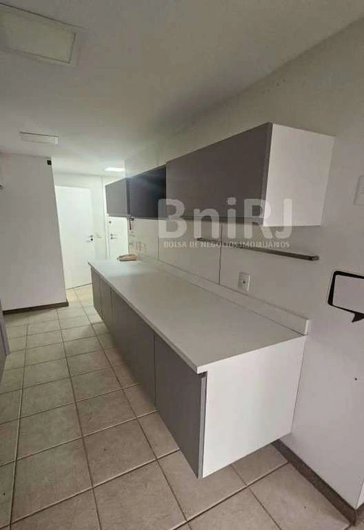 4-bedroom apartment 156 m² with 2 parking spots — photo 7