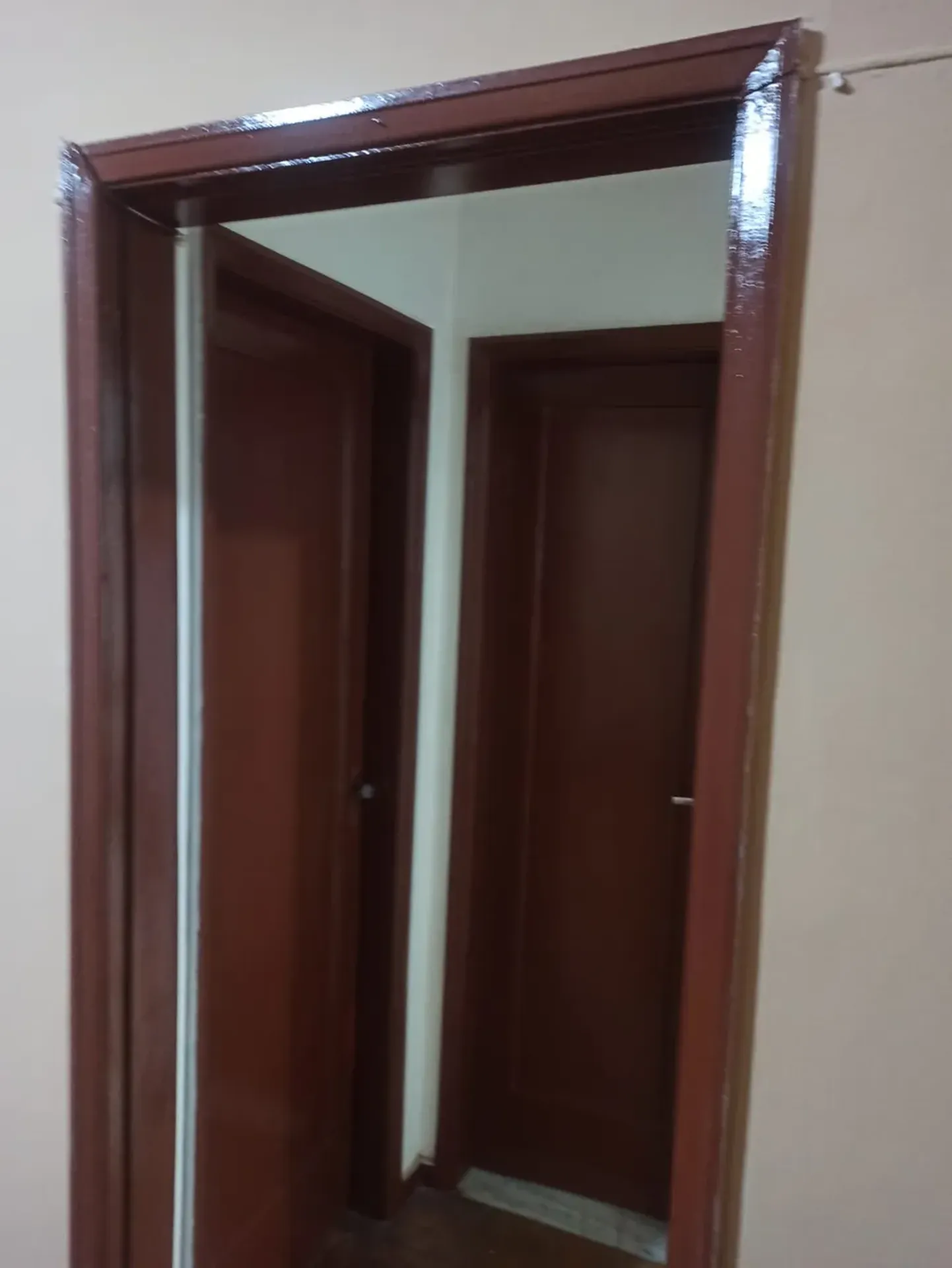 Apartment on the 2nd floor with wood or laminate floors — photo 6