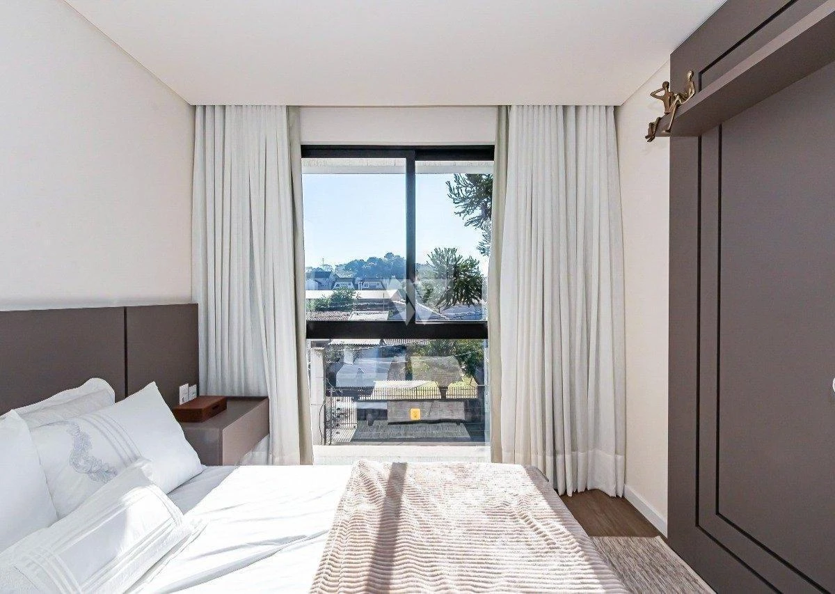 Townhouse with 3 en-suite bedrooms and 2 parking spaces — photo 16