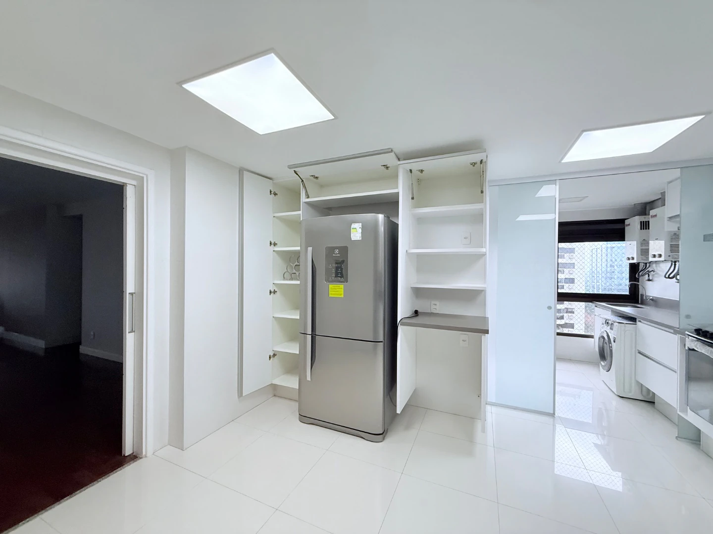4-bedroom apartment with a washing machine in Rio de Janeiro