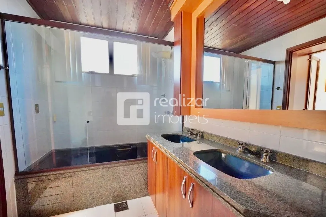 Apartamento de 3 dormitorios con balcón y 100 m² — photo 11