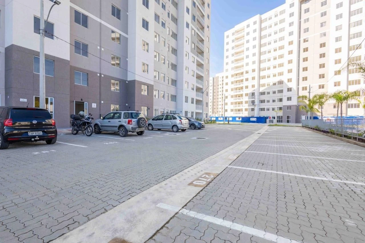 Mountain view in a 2-bedroom apartment, 48 m² — photo 24