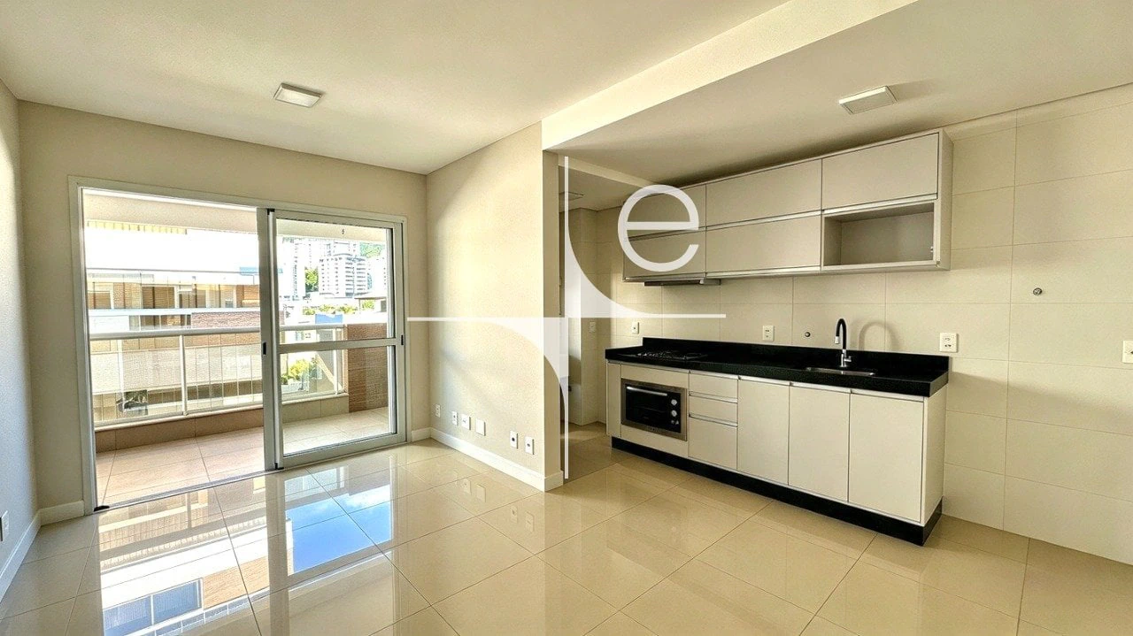 Mountain view in a 2-bedroom apartment, 76 m² — photo 2