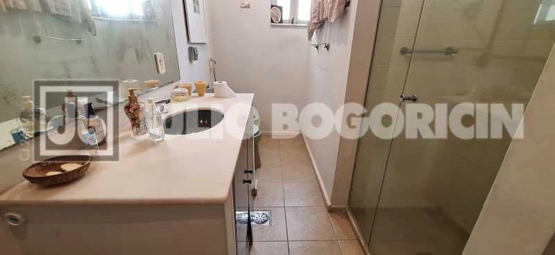 Furnished 260 m² apartment with 4 bedrooms and view — photo 26