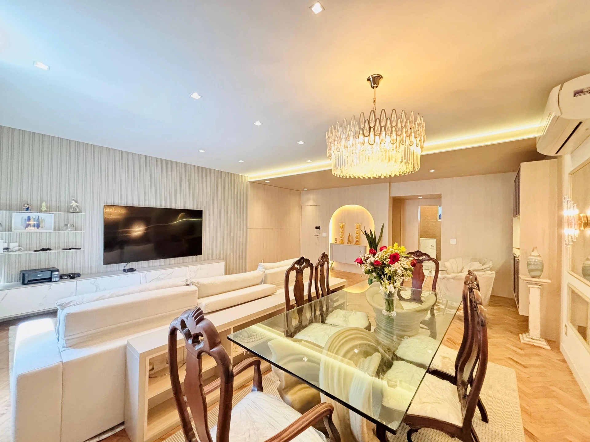 4-bedroom apartment with a home office in Rio de Janeiro