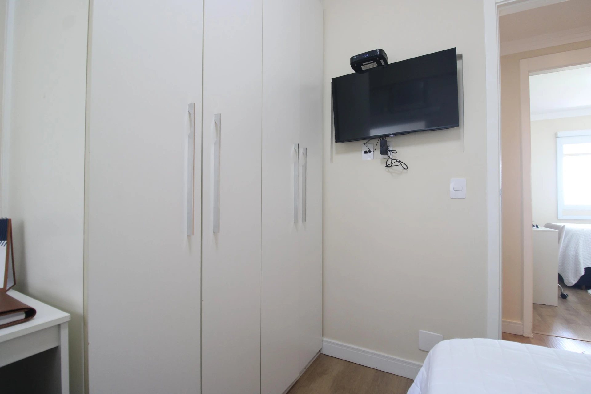 3-bedroom apartment in a building with a sauna — photo 6