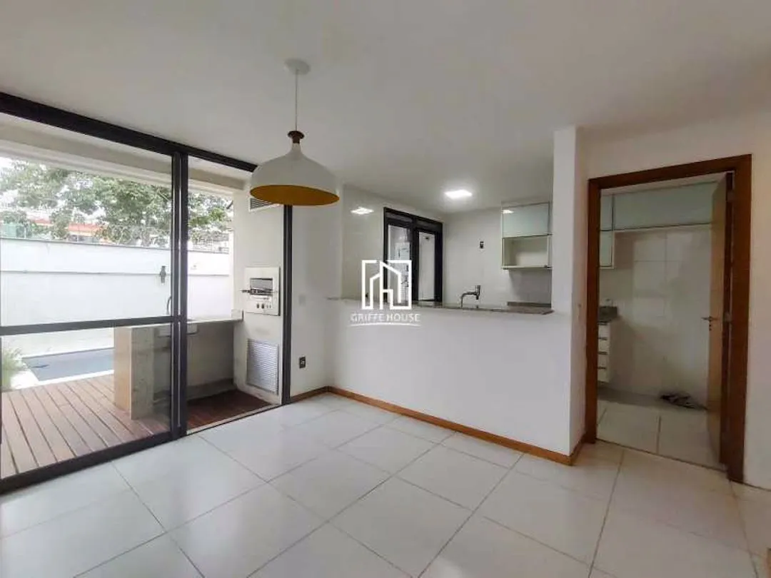 House, 200 m², with a grill on the balcony — photo 6