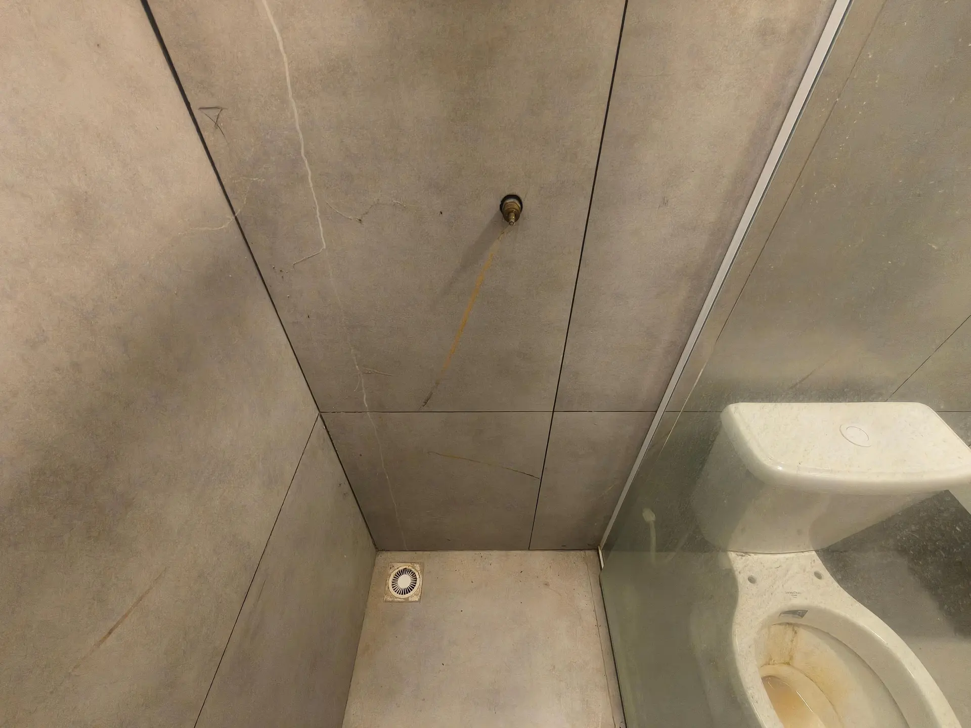 Apartamento com 2 quartos e varanda vista para as montanhas — photo 26
