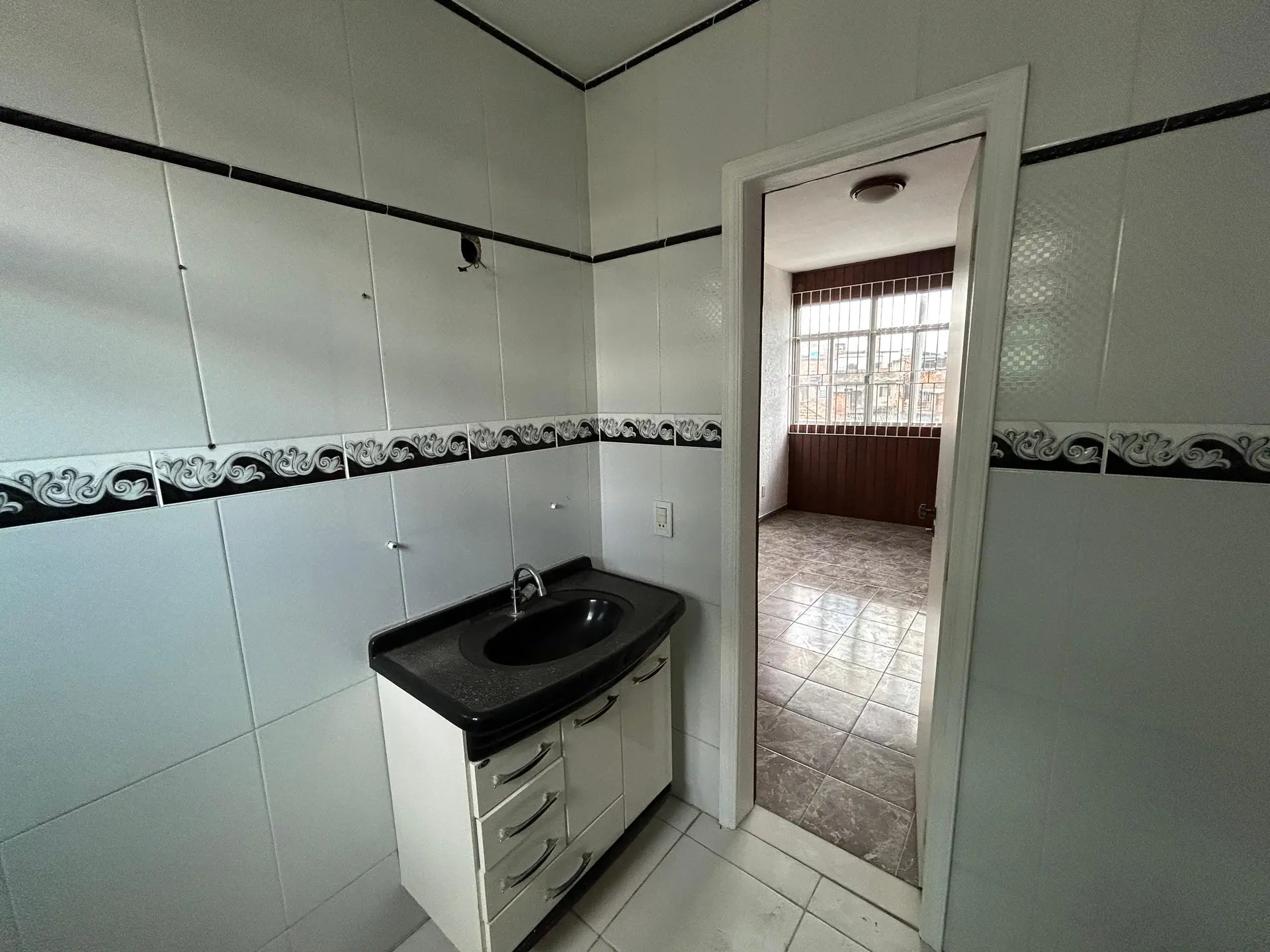 2-bedroom apartment, 1 with its own bathroom, 77 m² — photo 40