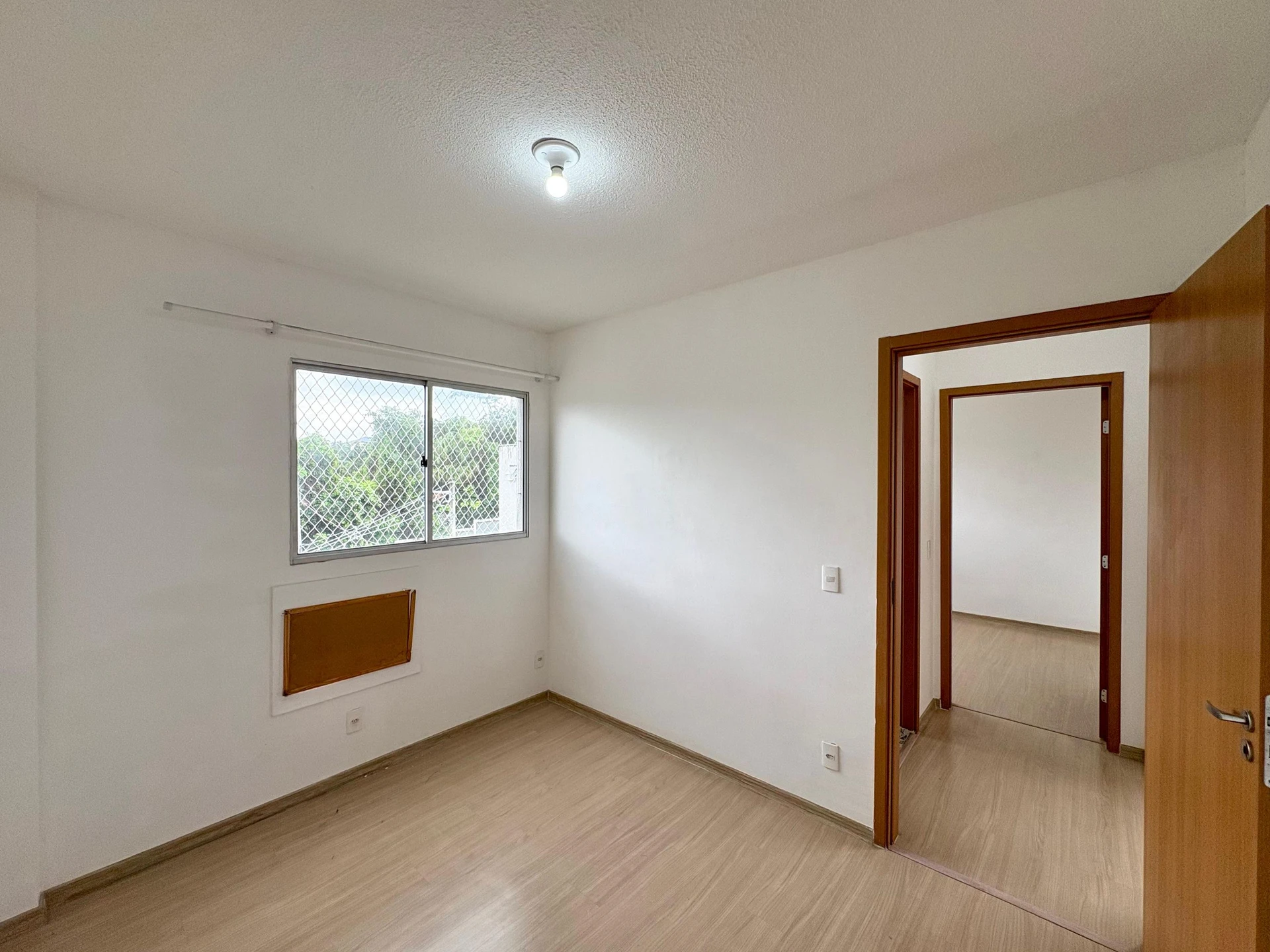 Apartamento, 47 m², com piso de madeira ou laminado — photo 12