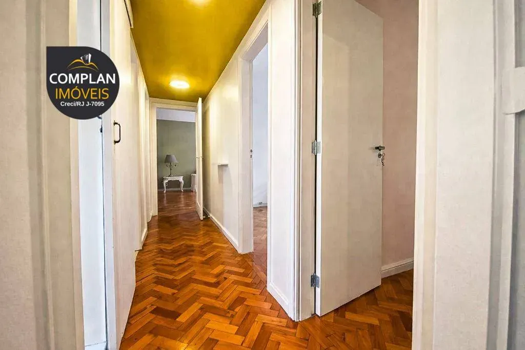 Apartamento com 3 quartos e armários embutidos — photo 26