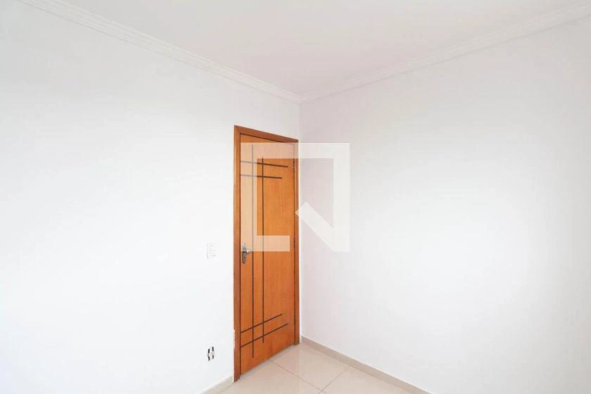 Departamento de 2 dormitorios con balcón cerrado con vidrio — photo 8