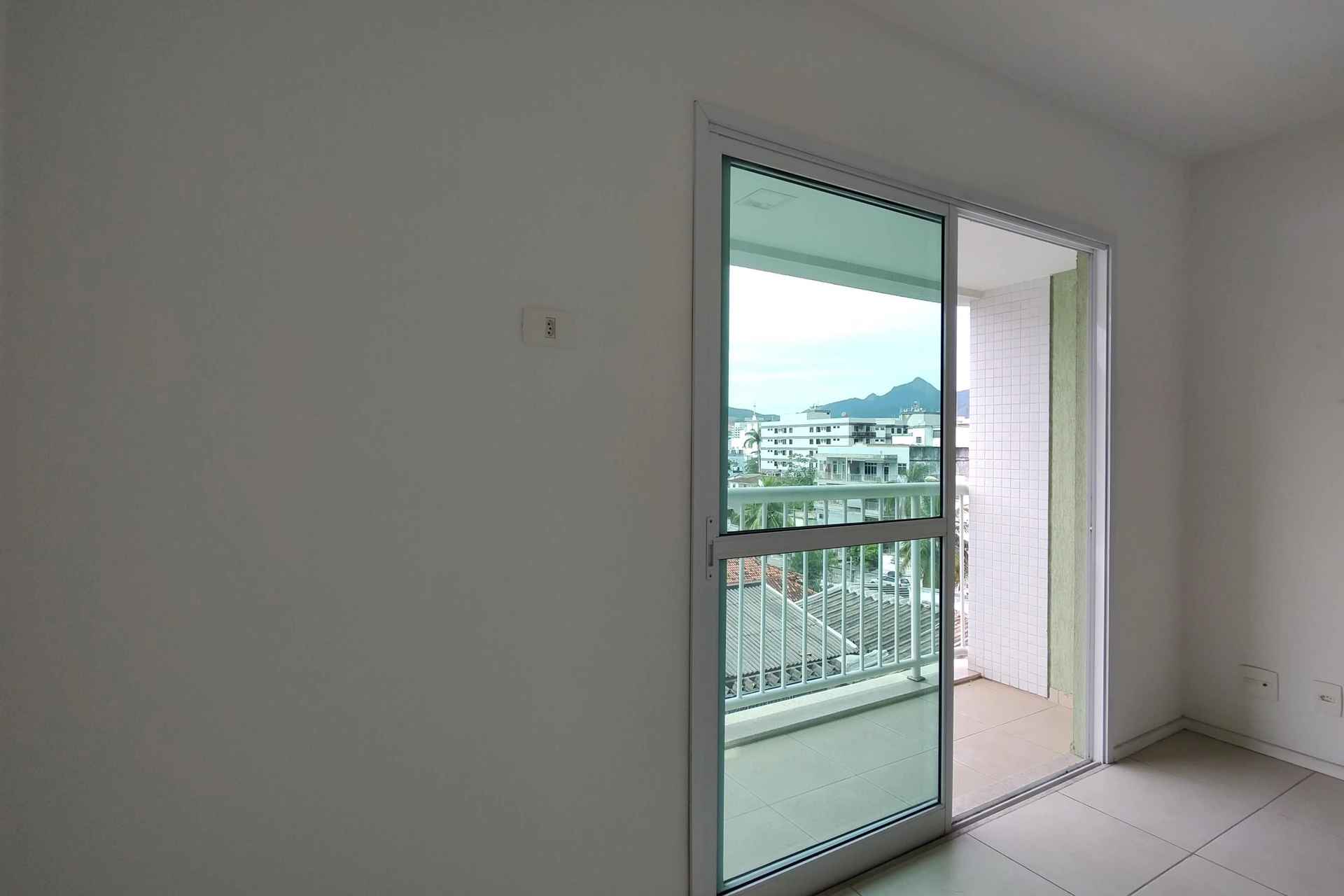 Apartamento de 2 quartos com piscina no condomínio — photo 42