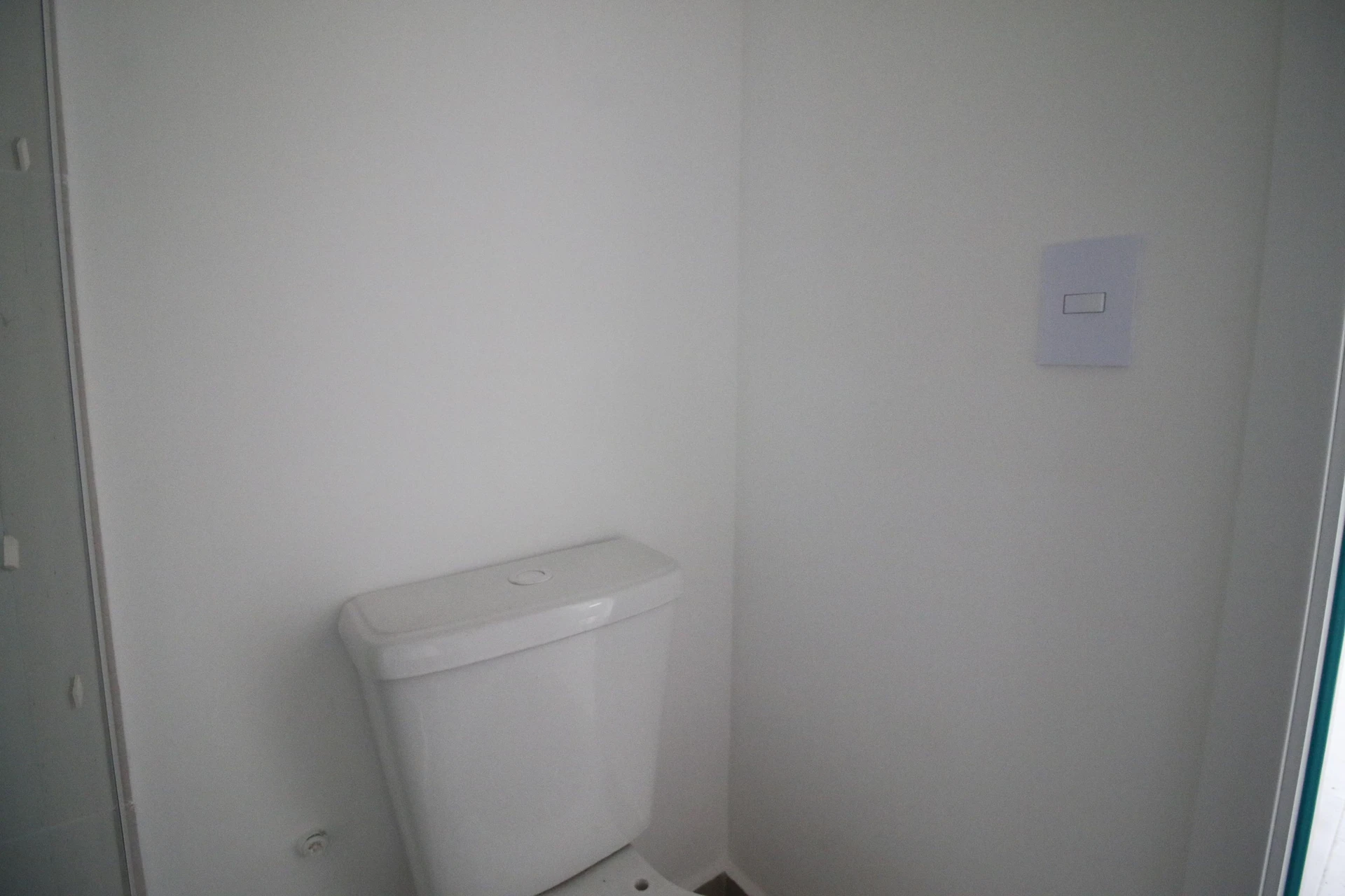 Home office in a 2-bedroom apartment, 130 m² — photo 40