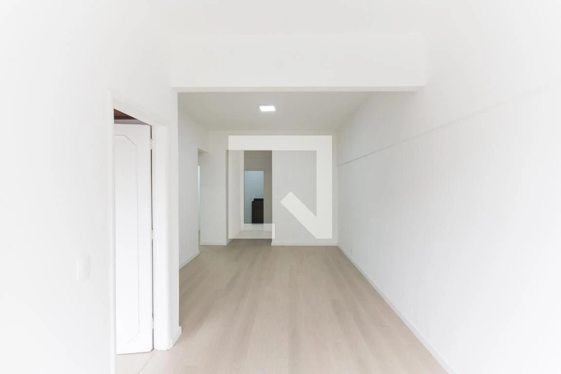 Apartamento de 2 quartos com varanda envidraçada — photo 29