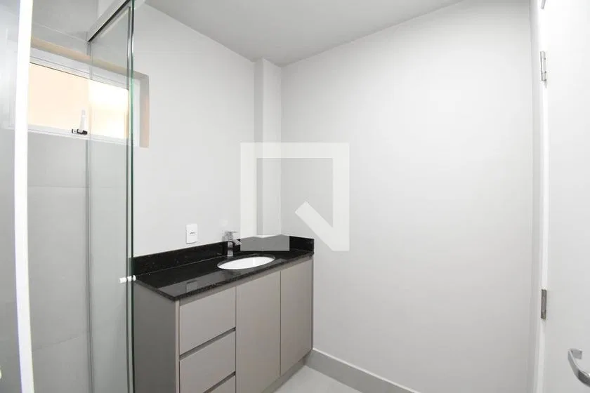 Home office in a 2-bedroom apartment, 71 m² — photo 27