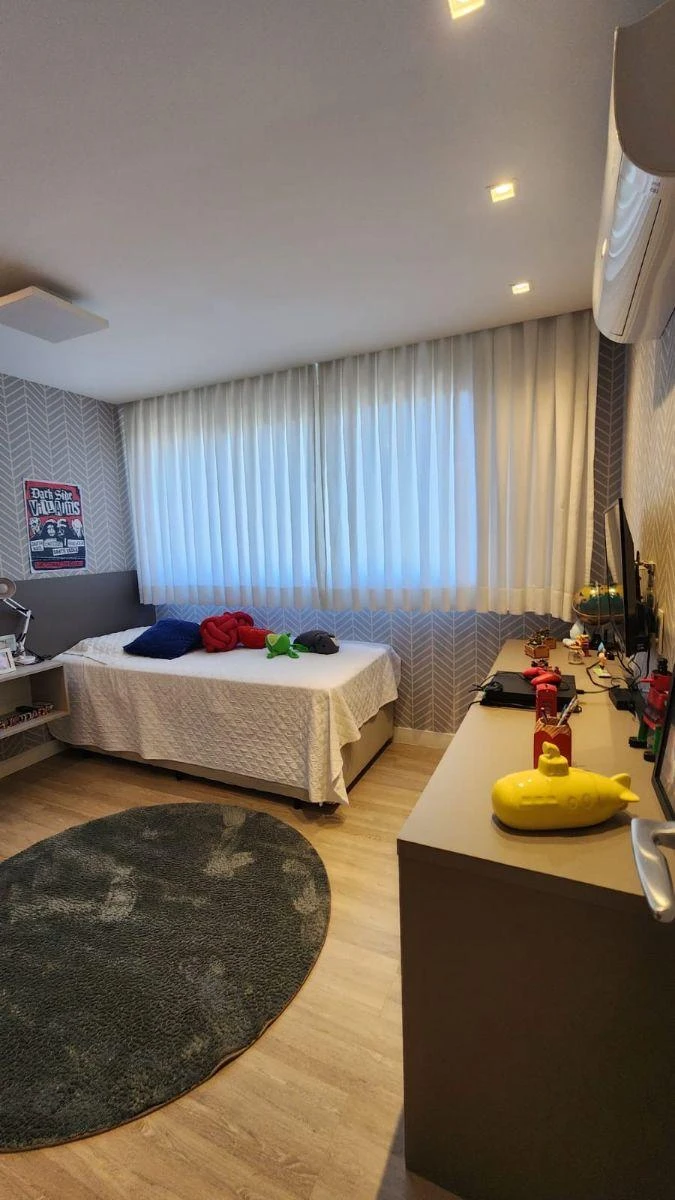 160 m² furnished apartment with 5 bedrooms and 3 parking — photo 17