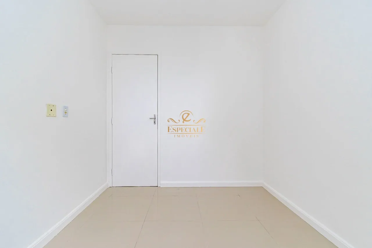 2-bedroom apartment with a balcony and parking spot — photo 16