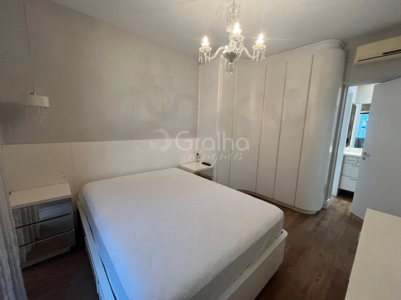 3-bedroom apartment with a washing machine in Florianópolis — photo 20