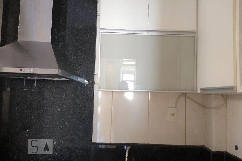 Невелика квартира з 2 спальнями 55 м² і окремою кухнею — photo 41